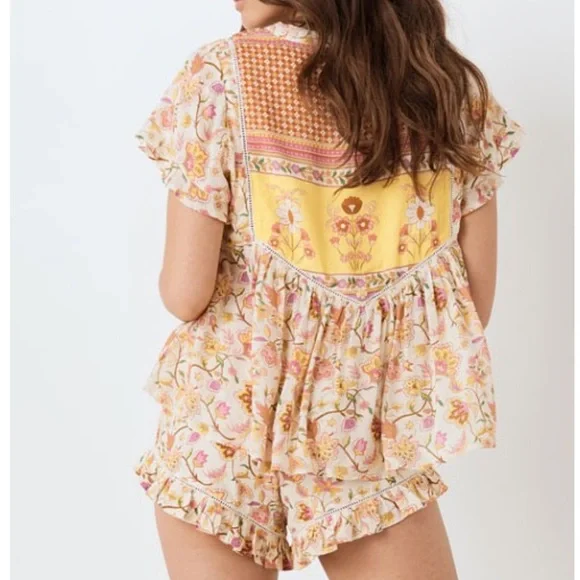 🌺Reserved Do Not Buy🌺EUC Spell Portobello Road Short Sleeve Blouse size medium - Picture 2 of 11